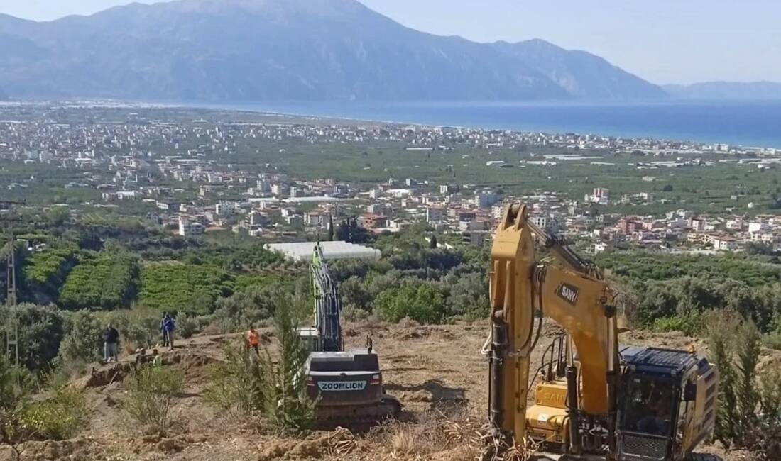 Halkların Eşitlik ve Demokrasi Partisi İzmir Milletvekili İbrahim Akın, sosyal
