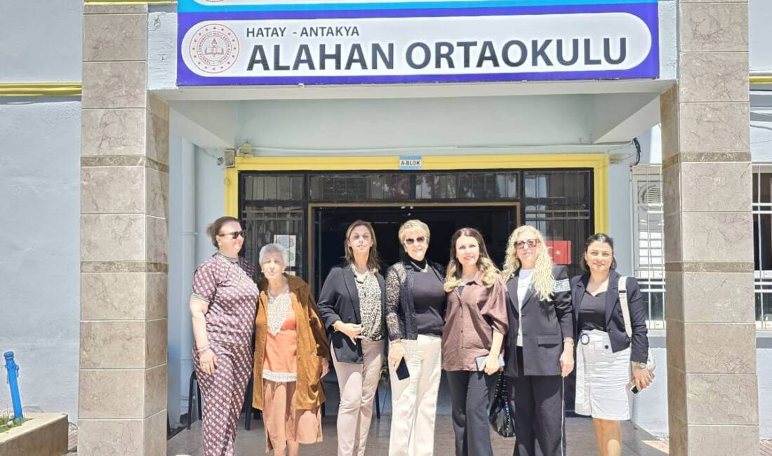 Hatay Sevgi ve Şefkate Muhtaç Çocukları Koruma Derneği tarafından çocuklara