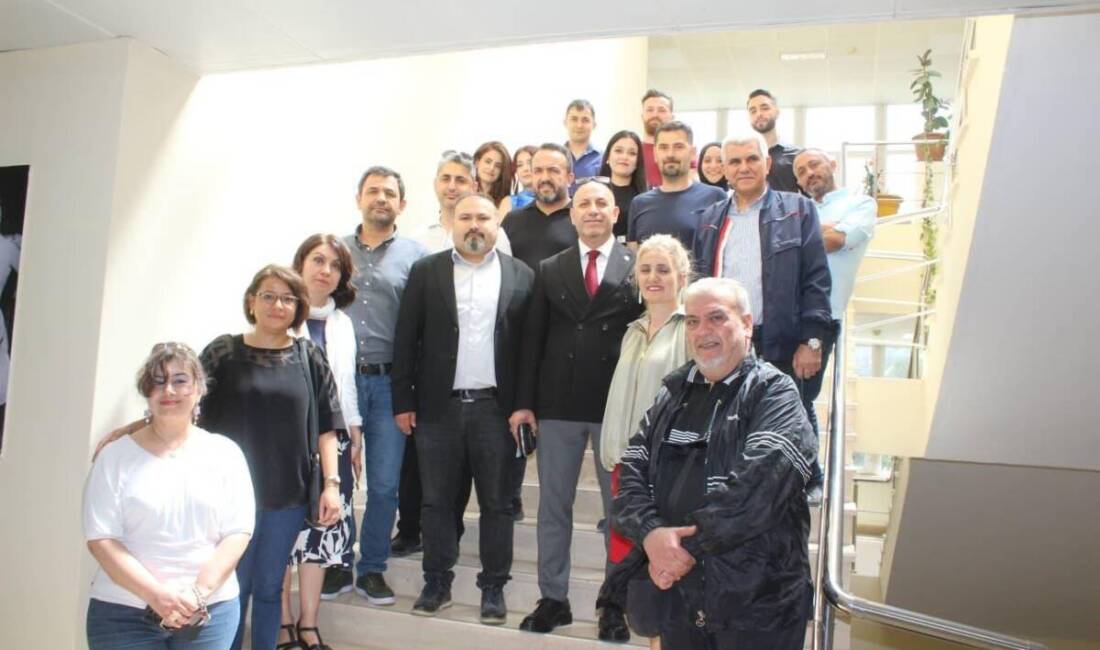 Hatay MKÜ’de; Resim-İş Öğretmenliği Programı Mezuniyet Sergisi Gerçekleştirildi