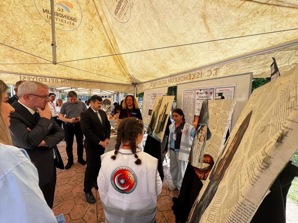 Hatay’ın İskenderun ilçesinde bulunan Bilim ve Sanat Merkezi’nde (BİLSEM), TÜBİTAK