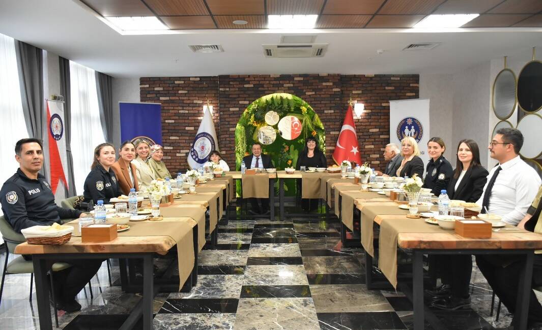 Hataylı şehit kızı Ömür Şimşek, Sidney’de düzenlenen NextGen İngilizce Olimpiyatları’nda