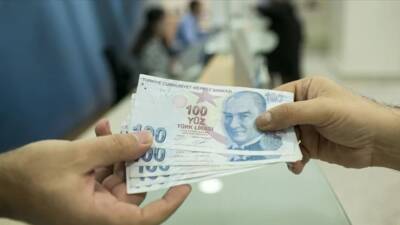 Memurlara 2023 yılında verilen 8 bin 77 liralık seyyanen zammın