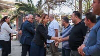 CHP Hatay Milletvekili Nermin Yıldırım Kara, Arsuz’da gerçekleştirdiği ziyaret programında
