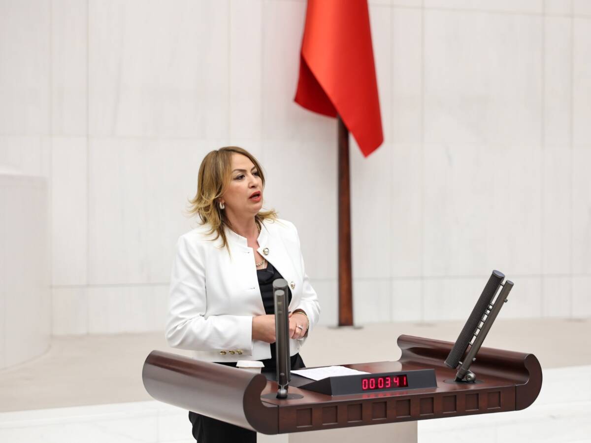 CHP Hatay Milletvekili Nermin Yıldırım Kara, Samandağ’ın Uzunbağ Mahallesi’nde yapılması
