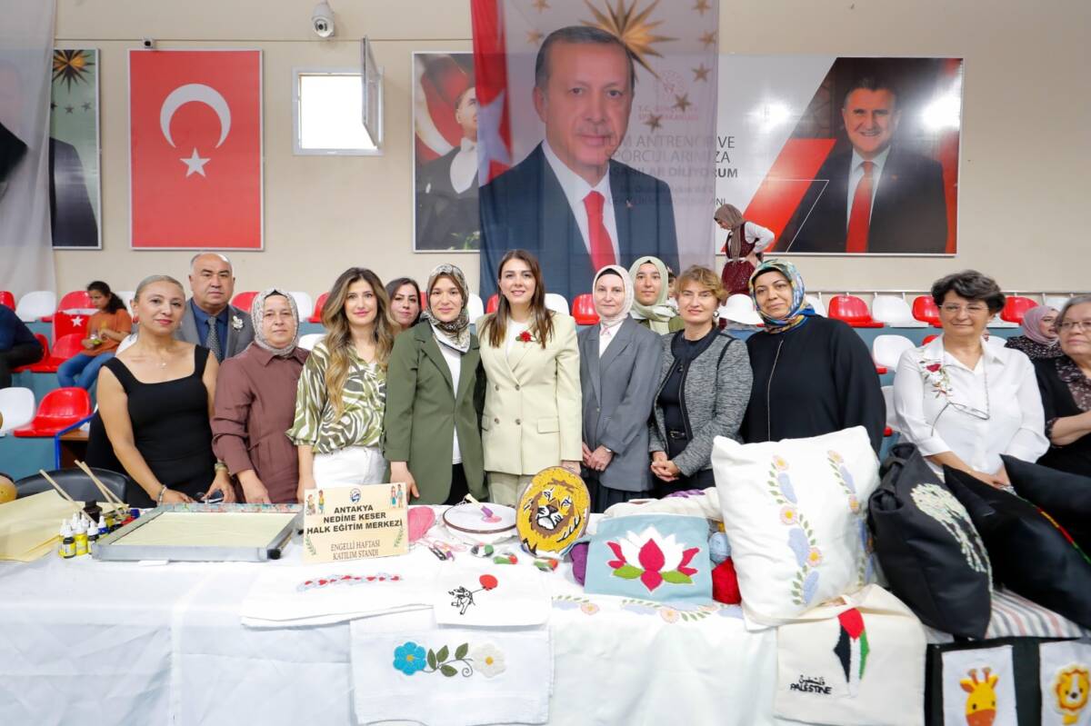 Mustafa Masatlı’nın eşi Esra Masatlı, İl Emniyet Müdürü Rüştü Yılmaz’ın
