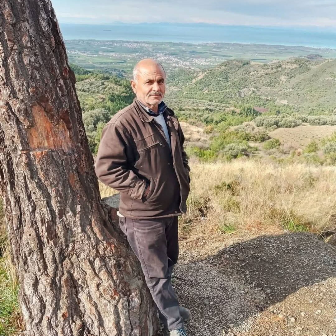 Arsuz Belediyesi personellerinden Hasan Ekenel hayatını kaybetti. Merhumun cenazesi hafta