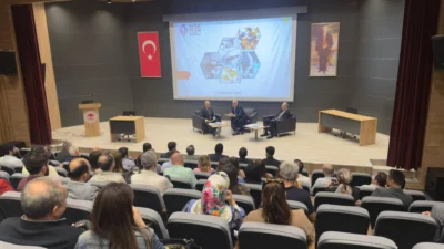 Reşat Menderes Akgöl, 14 Mayıs Eczacılık Günü kapsamında Hatay Eczacı