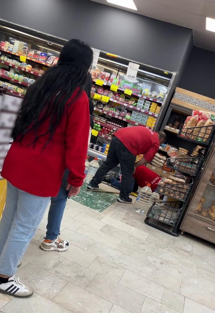 Hatay’da markete giren fare paniğe neden oldu