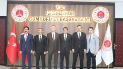 Hatay İl Emniyet Müdürü Rüştü Yılmaz, İskenderun’da gerçekleştirdiği ziyaretlerle dikkat