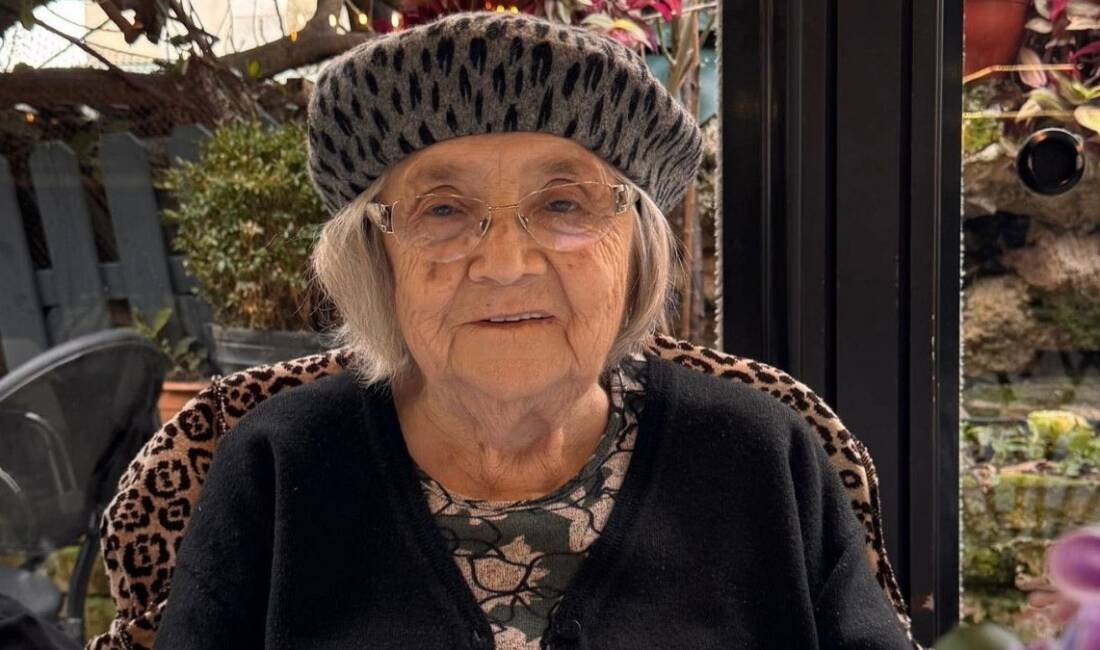 Nazan Savaş, annesi Hatice Pişkinsoy’un vefatıyla büyük üzüntü yaşadı.