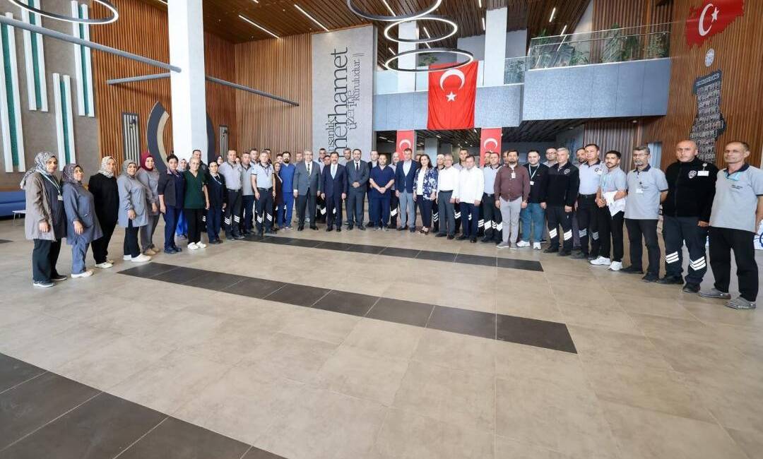 Hatay Valisi Mustafa Masatlı ile Hatay İl Sağlık Müdürü Dr.