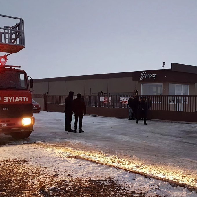 Niğde’nin Bor ilçesinde bulunan bir havai fişek fabrikasında patlama meydana