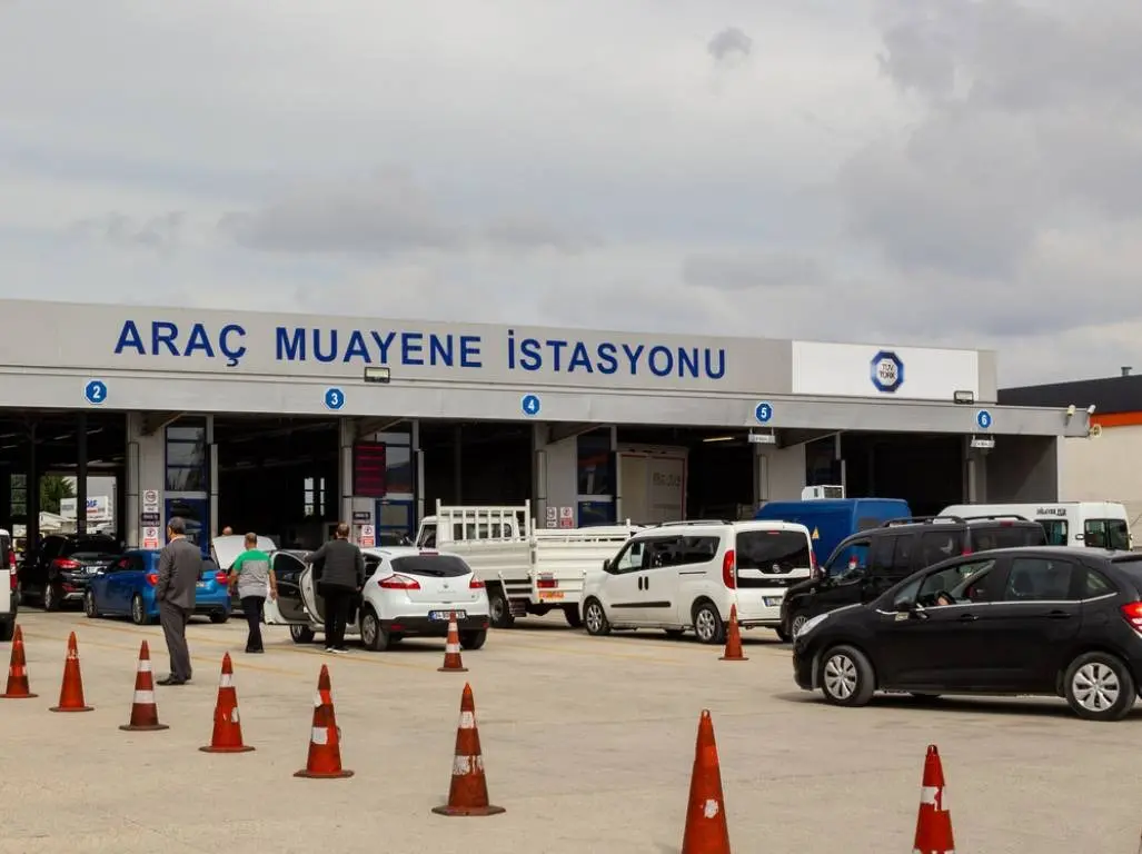 Araç muayene hizmetlerinde yeni dönem başlıyor. 2027’den itibaren kredi kartı