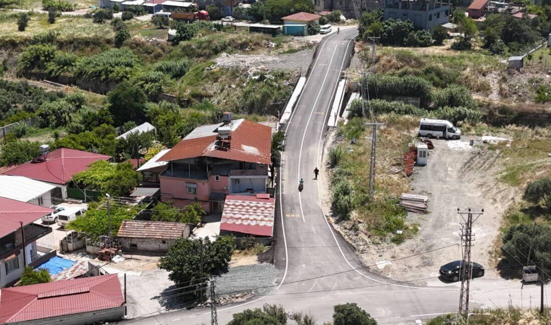 Hatay Büyükşehir Belediyesi (HBB), deprem sonrası zarar gören ulaşım altyapısını