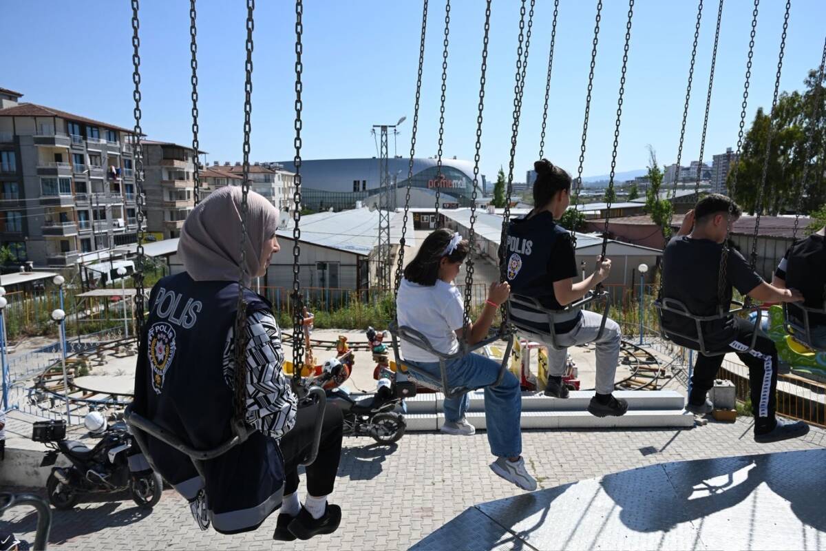 Hatay Valisi Mustafa Masatlı himayelerinde gerçekleştirilen etkinlikte, Sevgi Evleri’nde kalan
