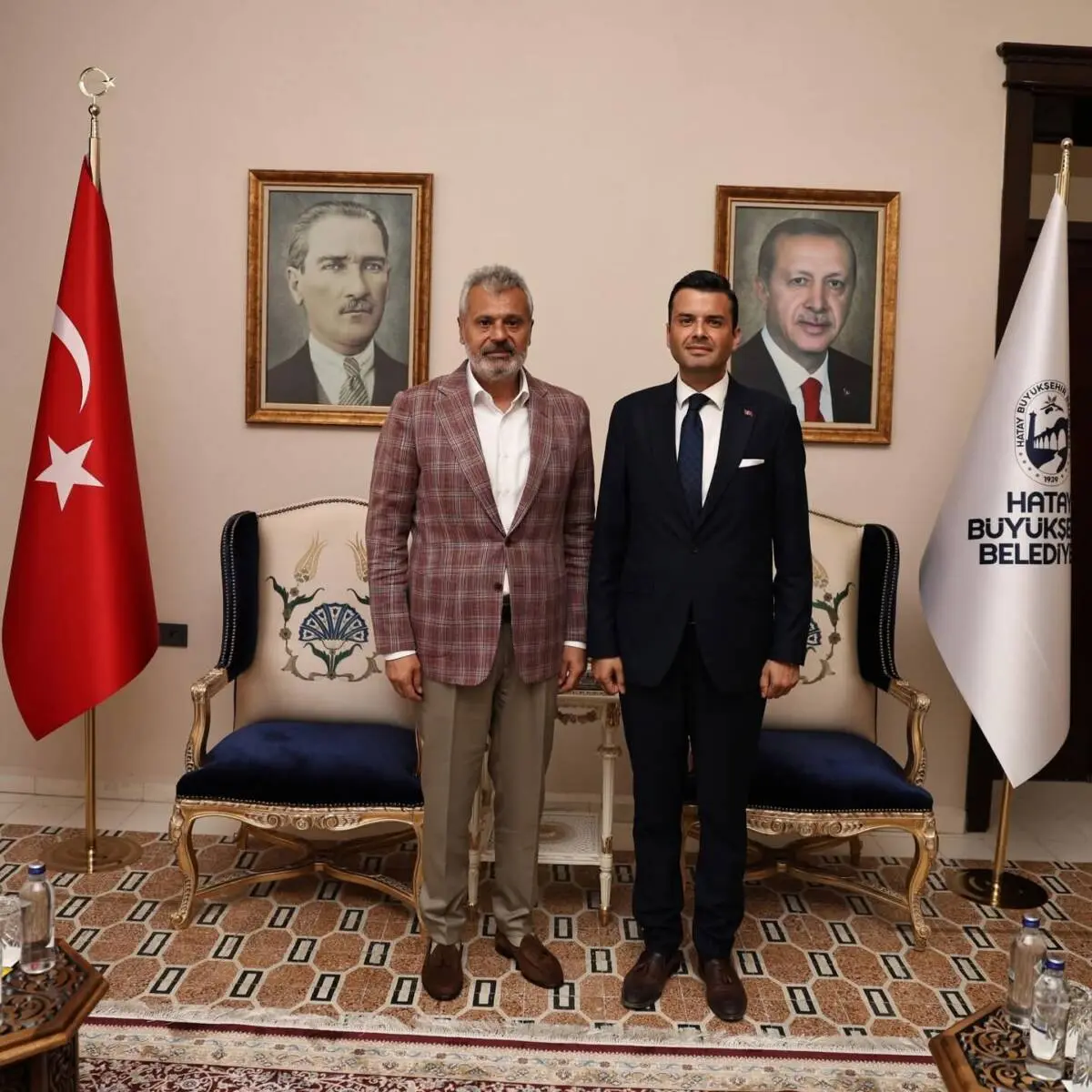Ak partiyi eleştirdi Ak partiden koltuğu kaptı