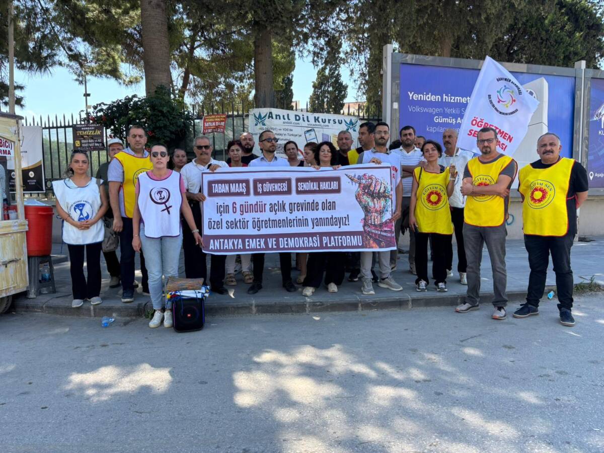 Ankara’da hak talepleri için açlık grevini sürdüren özel sektör öğretmenleri