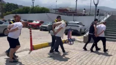 Hatay Emniyet Müdürlüğü ekiplerinin, haklarında yakalama kararı bulunan şahıslara yönelik