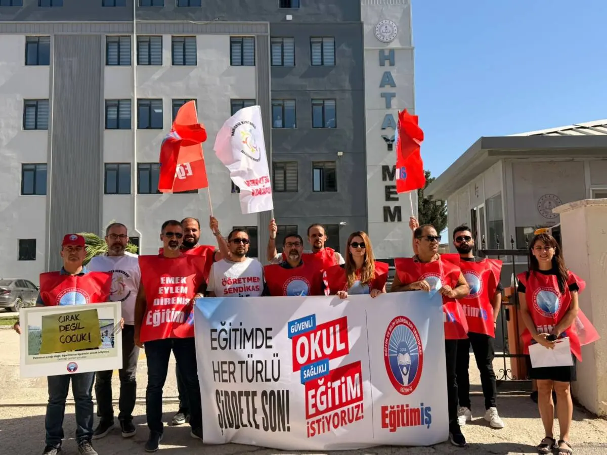 Eğitim-İş Hatay 1 No'lu Şube üyeleri, Hatay İl Milli Eğitim