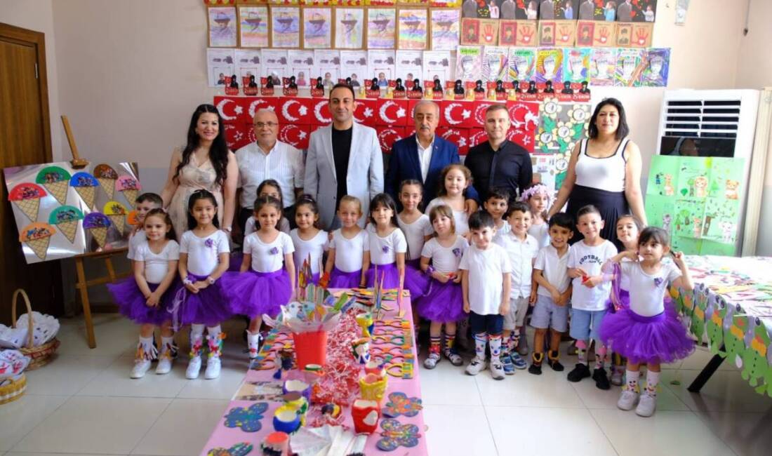 Defne ilçesi Sümerler Mahallesi'ndeki Fehmi Çankaya ilkokulu bünyesindeki anaokulu öğrencileri