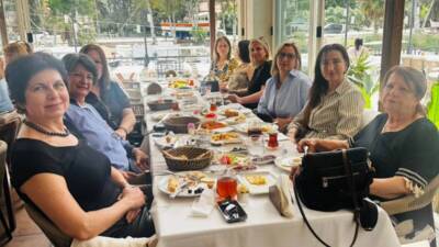 Türkiye Yardım Sevenler Derneği Antakya Şubesi, “Atatürk Eğitim Burslu” öğrenciler