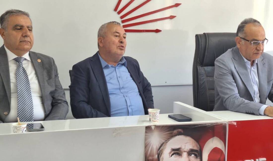 CHP İstanbul Milletvekili Cemal Enginyurt, Hatay’da katıldığı CHP Defne İlçe