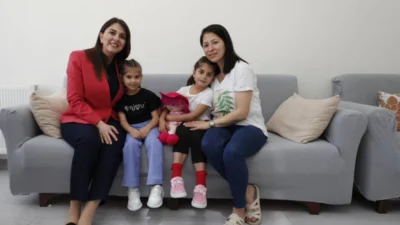 Hatay Valisi Mustafa Masatlı’nın eşi Esra Masatlı, “Yüreğimizdeki Işık Projesi”