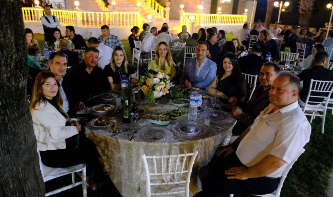 Defne'de düzenlenen 4 geceye de katılan Başkan Özgün: “Defne’mizin yarınlarına