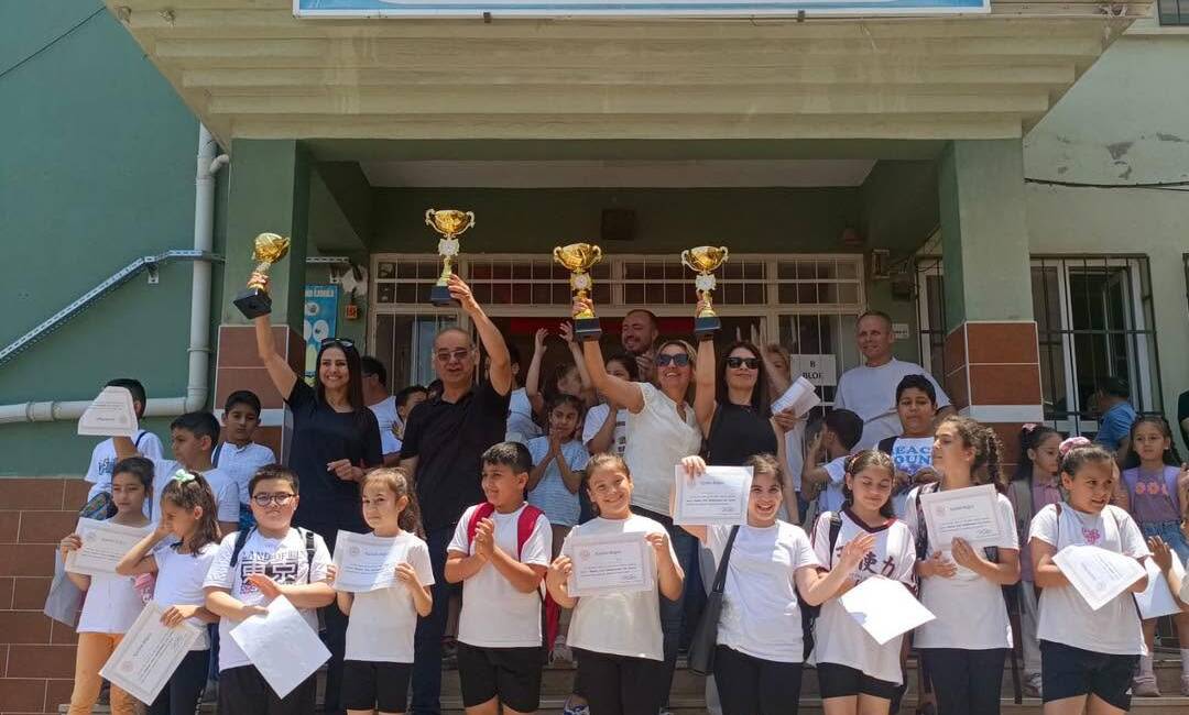 İskenderun’da düzenlenen ilkokullar arası fiziksel etkinliklerde İskenderun Ticaret ve Sanayi