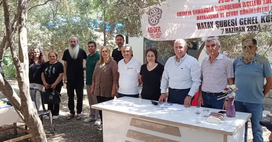 ASİ-DER’de Sevim Çiçek güven tazeledi