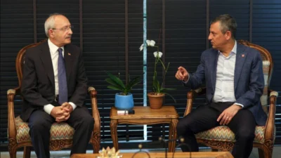 Cumhuriyet Halk Partisi’nde (CHP) grup toplantısının Meclis mi yoksa Genel