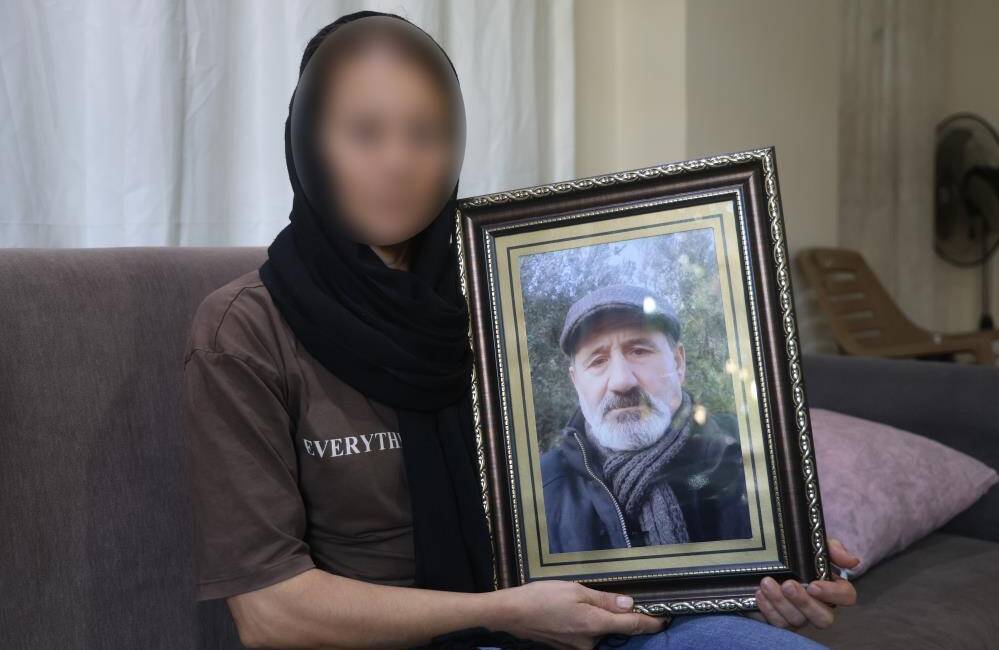 Defne ilçesinde yaşanan tartışmada kaldırım taşıyla yaralanan 63 yaşındaki Nurettin