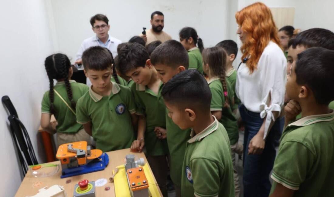 Hatay Büyükşehir Belediyesi (HBB), çocukları bilim ve teknolojiyle buluşturan çalışmalarını