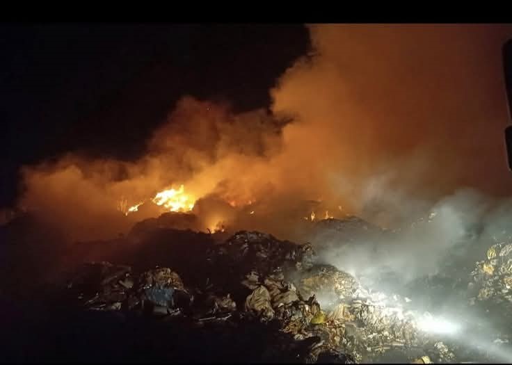 Hatay’ın Antakya ve Yayladağı ilçelerinde çıkan iki ayrı yangın, itfaiye