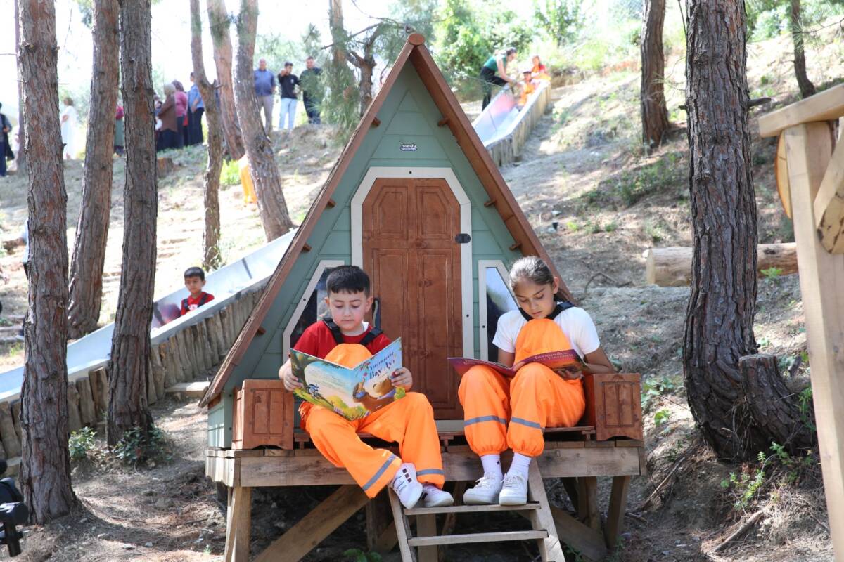 Hatay’ın Arsuz ilçesinde Kışlaçayı İlkokulu yerleşkesine kazandırılan Orman ve Doğa