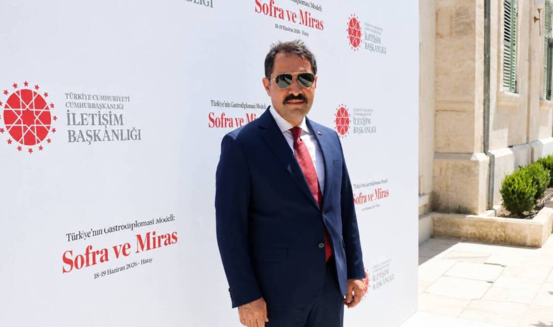 Hatay Valisi Mustafa Masatlı, Antakyagazetesi.com Sorumlu Yazı İşleri Müdürü Duygu