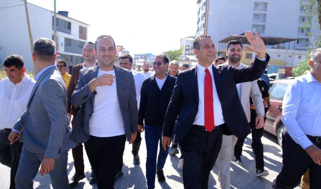 CHP Grup Başkanvekili Ali Mahir Başarır, Hatay ziyareti kapsamında Defne