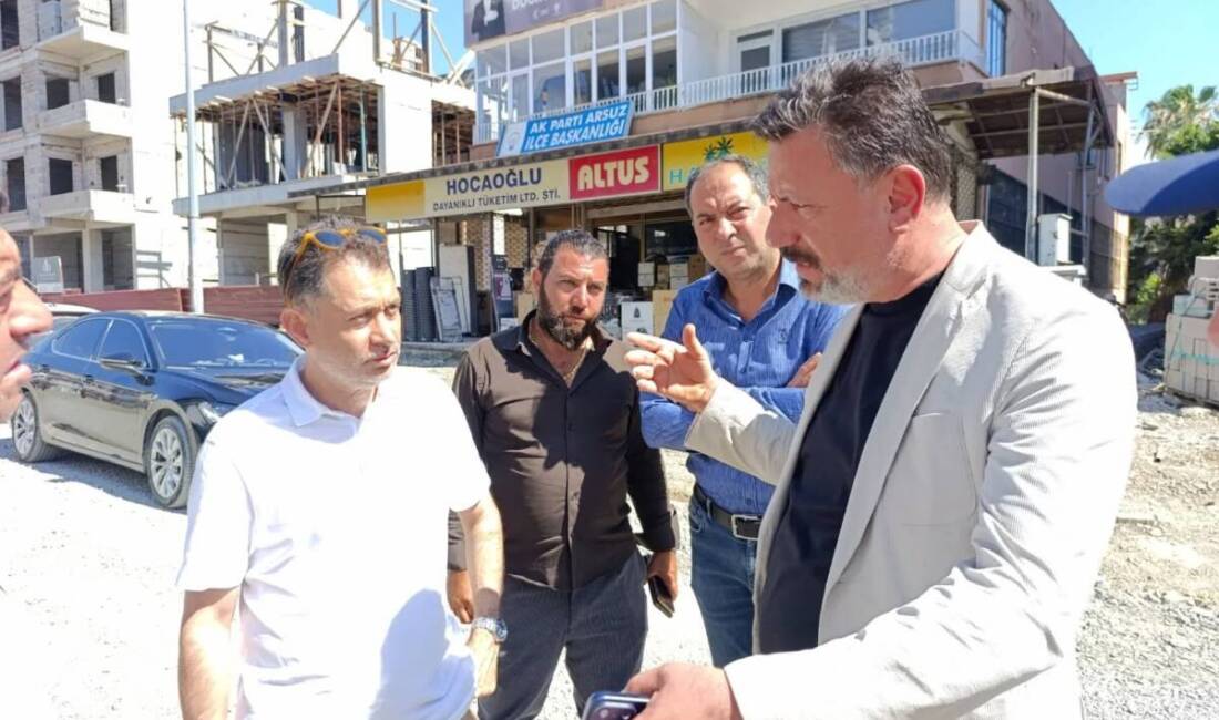 Ana ve ara yolları aylardır bozuk olan Arsuz'da, altyapı çalışmalarının