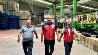 Gerçekleştirilen ziyarette işletmenin üretim ve paketleme süreçleri yerinde değerlendirilirken, yürütülen