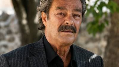 Türk sinemasının unutulmaz isimlerinden Kadir İnanır’dan acı haber geldi. Yeşilçam’a