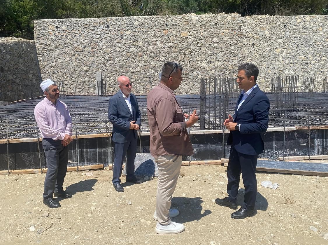 Defne Kaymakamı Oğuz Cem Murat, Çökek Mahallesi'nde vatandaşlarla bir araya