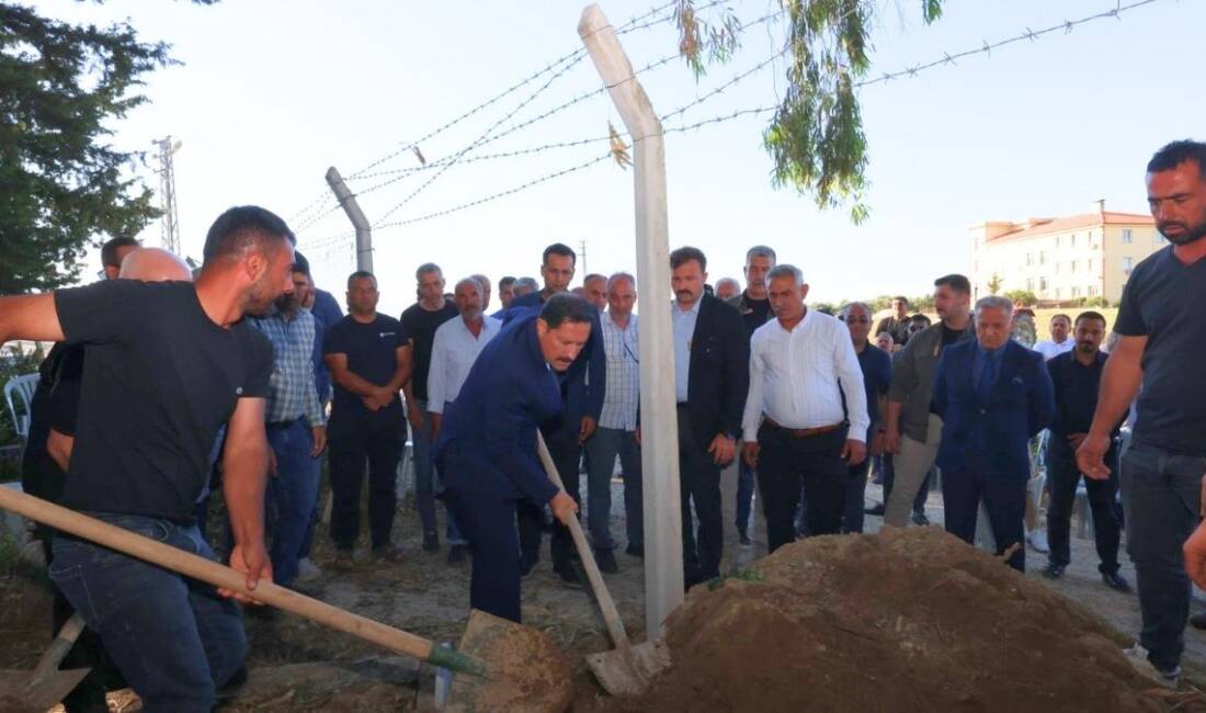 Hatay Valisi Mustafa Masatlı, Hatay Valiliği bünyesinde uzun yıllar görev