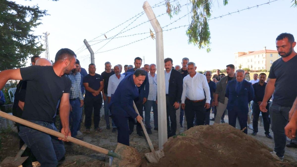 Hatay Valisi Mustafa Masatlı, Hatay Valiliği bünyesinde uzun yıllar görev