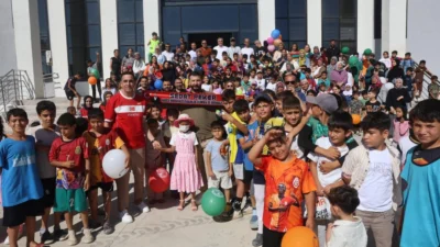 Hatay’ın Kumlu ilçesinde beyin tümörü teşhisi konulan ve “yaşamaz” denilen