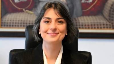 Üsküdar Belediyesi’ne yönelik yolsuzluk soruşturmasında Belediye Başkanı Sinem Dedetaş’ın da