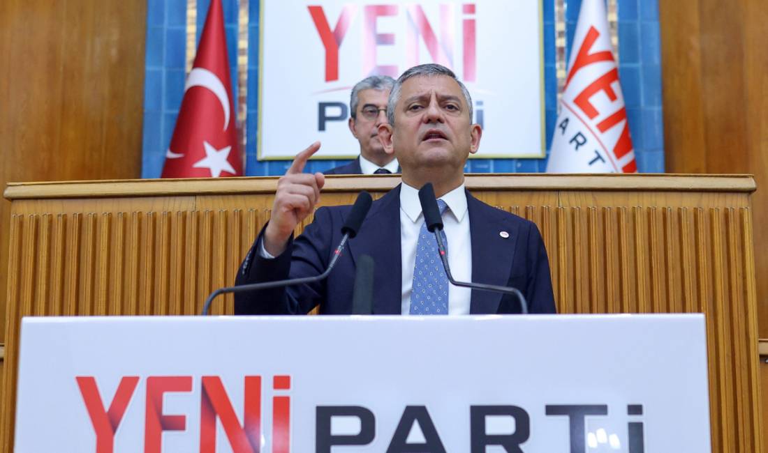 CHP'de kurultay sürecinin ardından yaşanan siyasi hareketlilik yeni bir boyut