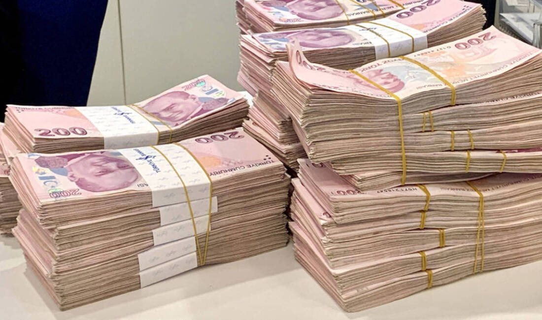 Hazine ve Maliye Bakanlığı, gerçekleştirdiği iki ayrı devlet tahvili ihalesiyle