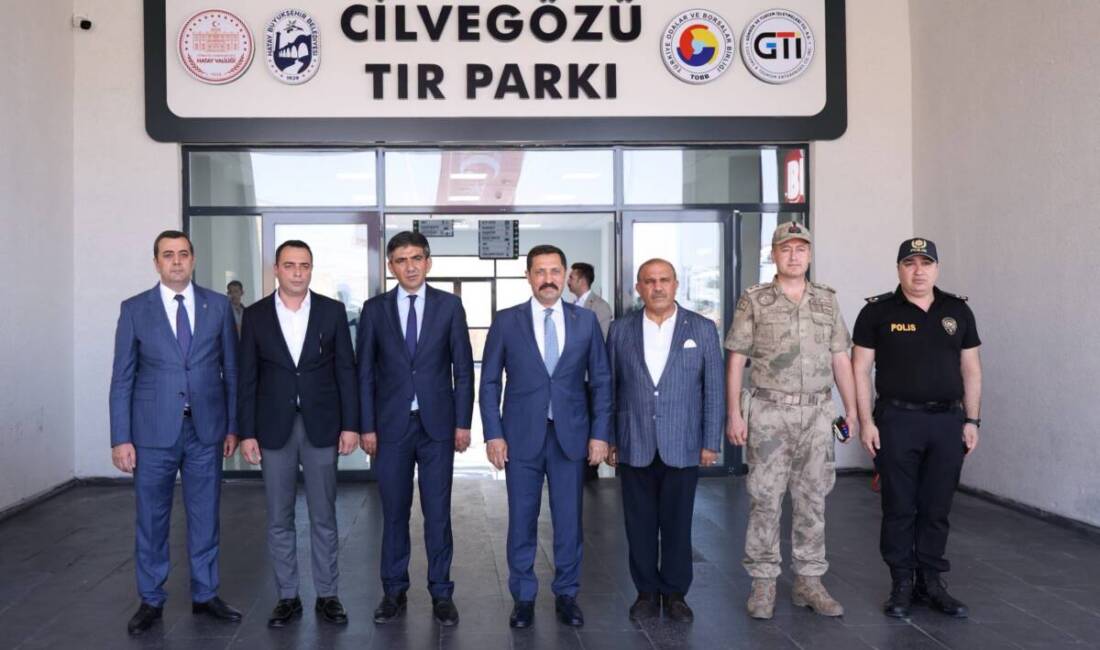 Hatay Valisi Mustafa Masatlı, Reyhanlı ilçesinde gerçekleştirdiği kapsamlı ziyaret programında