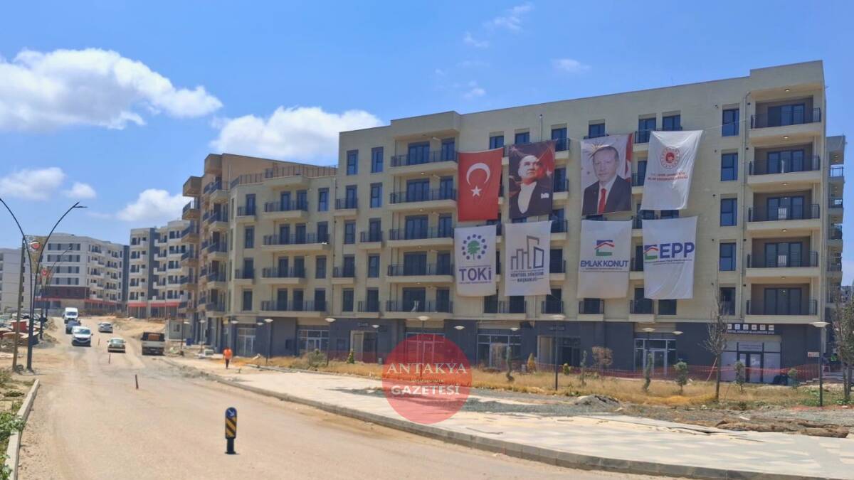 Hatay'ın Defne ilçesi Armutlu Mahallesi'nde, Petrol Ofisi çevresinde yapımı tamamlanan