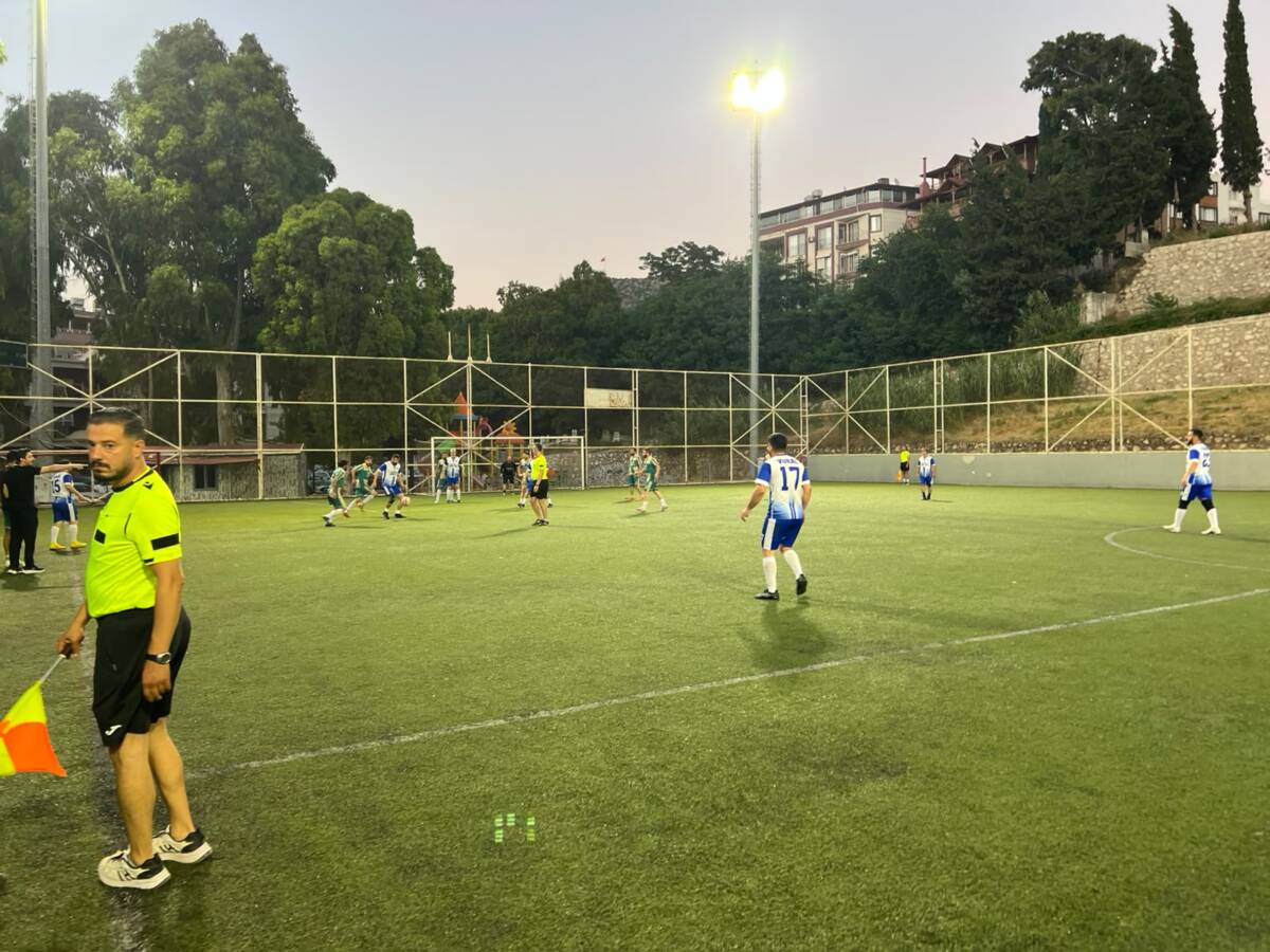 Maliye Bakanlığı'nın, sırtlarına her gün yeni bir iş yükü ve